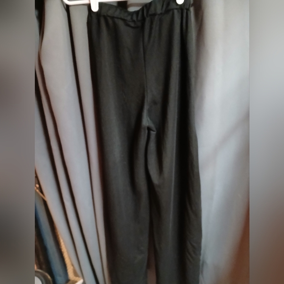 2/30 🐨 Zara flowy pants - Picture 3 of 4